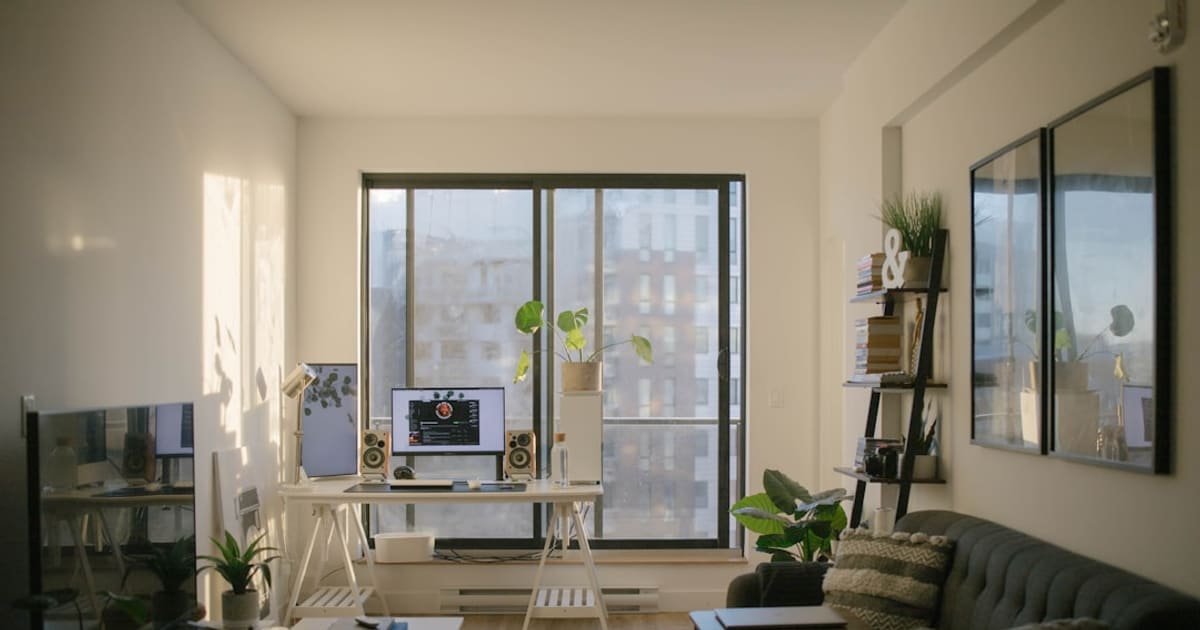 First Apartment Starter Pack (2026) — The 12 Things You Actually Need