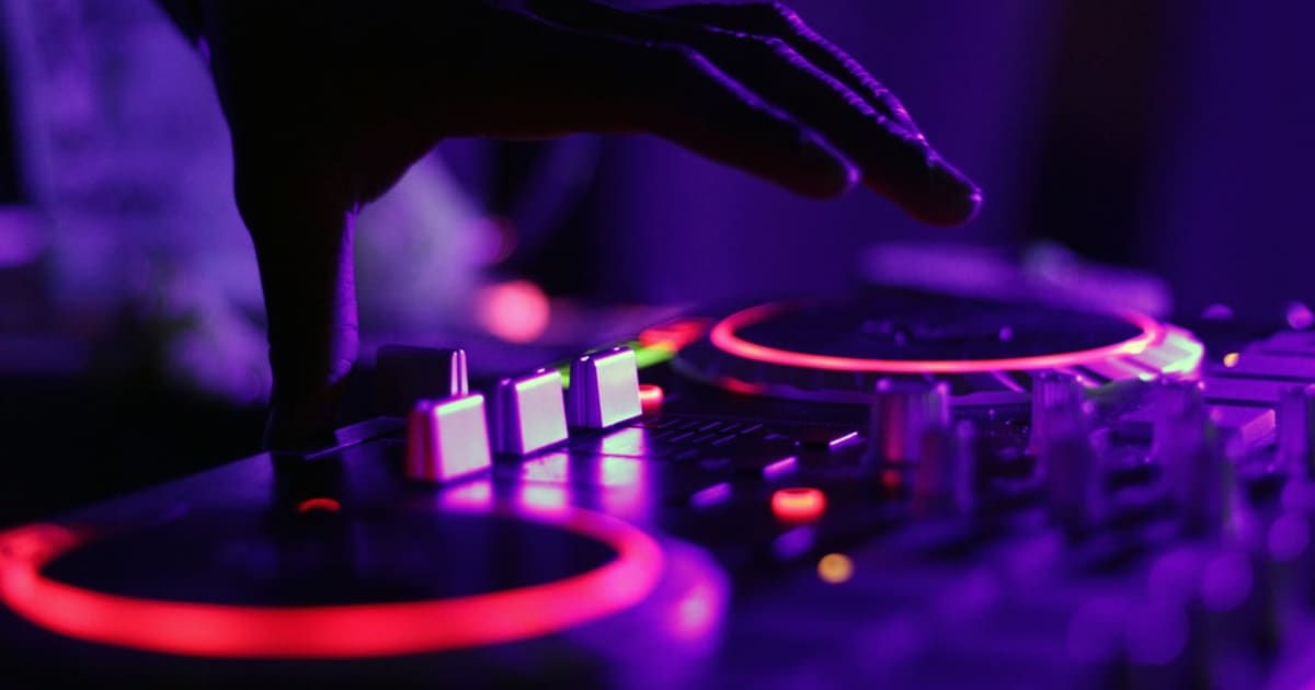 What Do I Need to Start an Event DJ Business (2026): One Kit, Five Parts, About $260